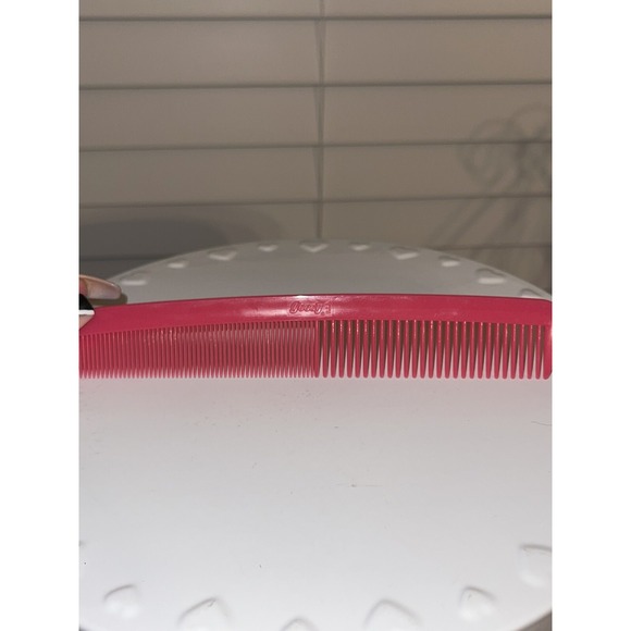 Set of 2 Vintage Goody ~Pink and Blue Plastic Hair Combs  Made in USA - Picture 3 of 3